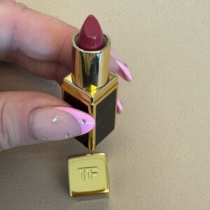 Tom Ford Lipstick in Night Mauve